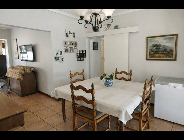 4 BEDROOM HOUSE FOR SALE IN BLACKRIDGE